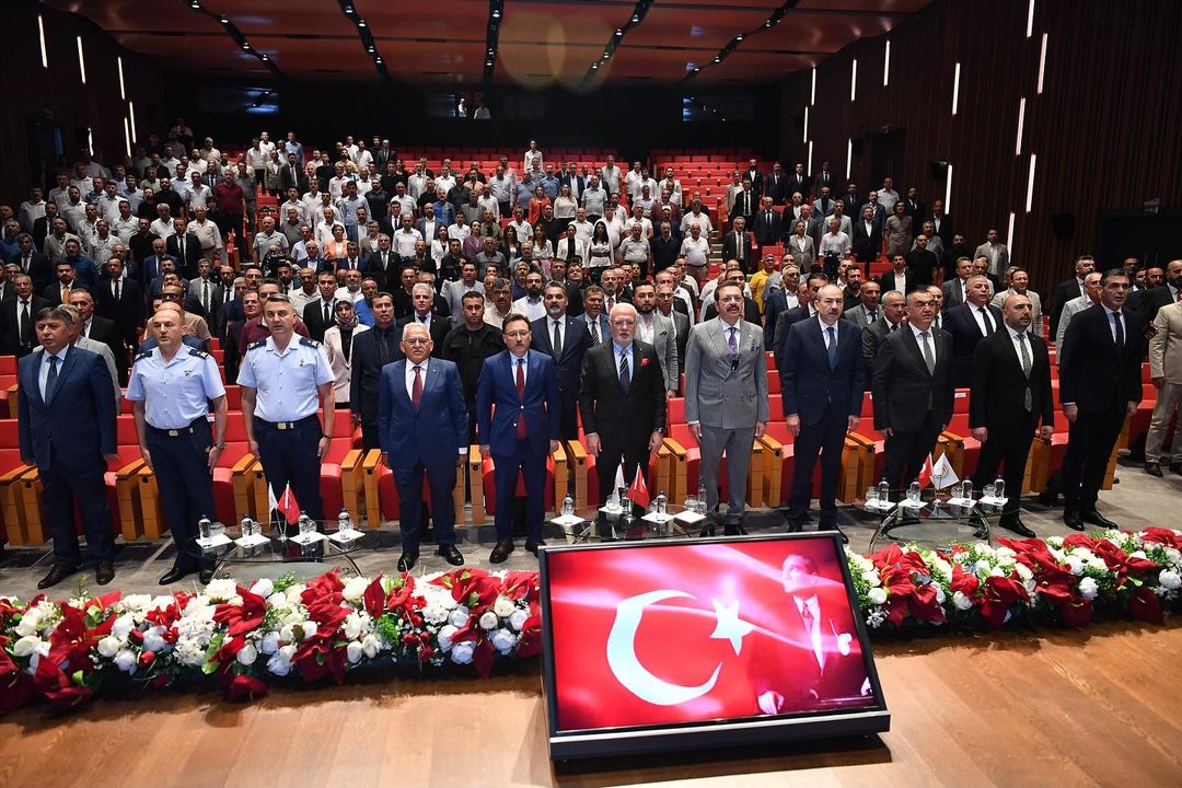 AK Parti Genel Başkan Vekili Elitaş; “Geleneksel üretimlerin yerine yeni üretimleri hayata geçirmeliyiz”